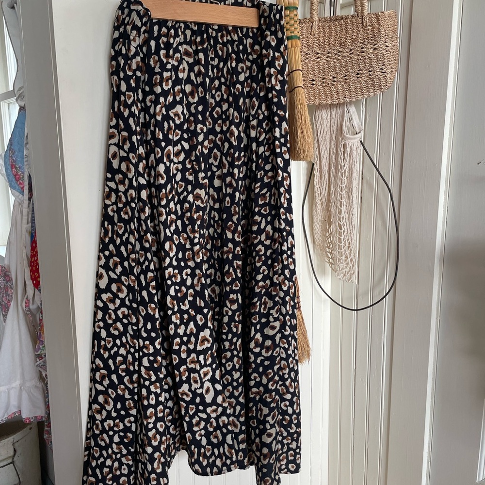 Leopard Print Midi Skirt